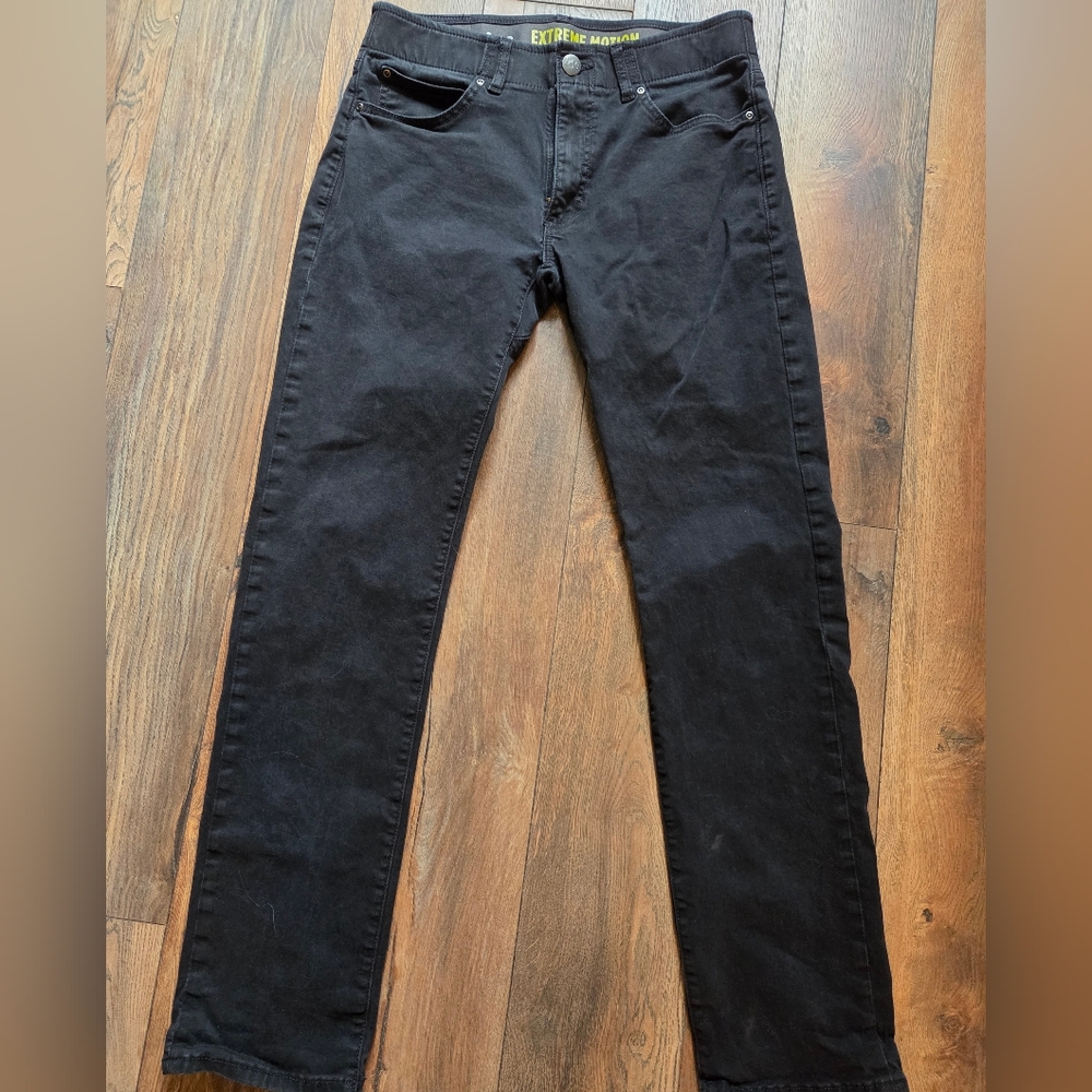 LEE Extreme Motion Slim Straight Black Jeans W32 X L34